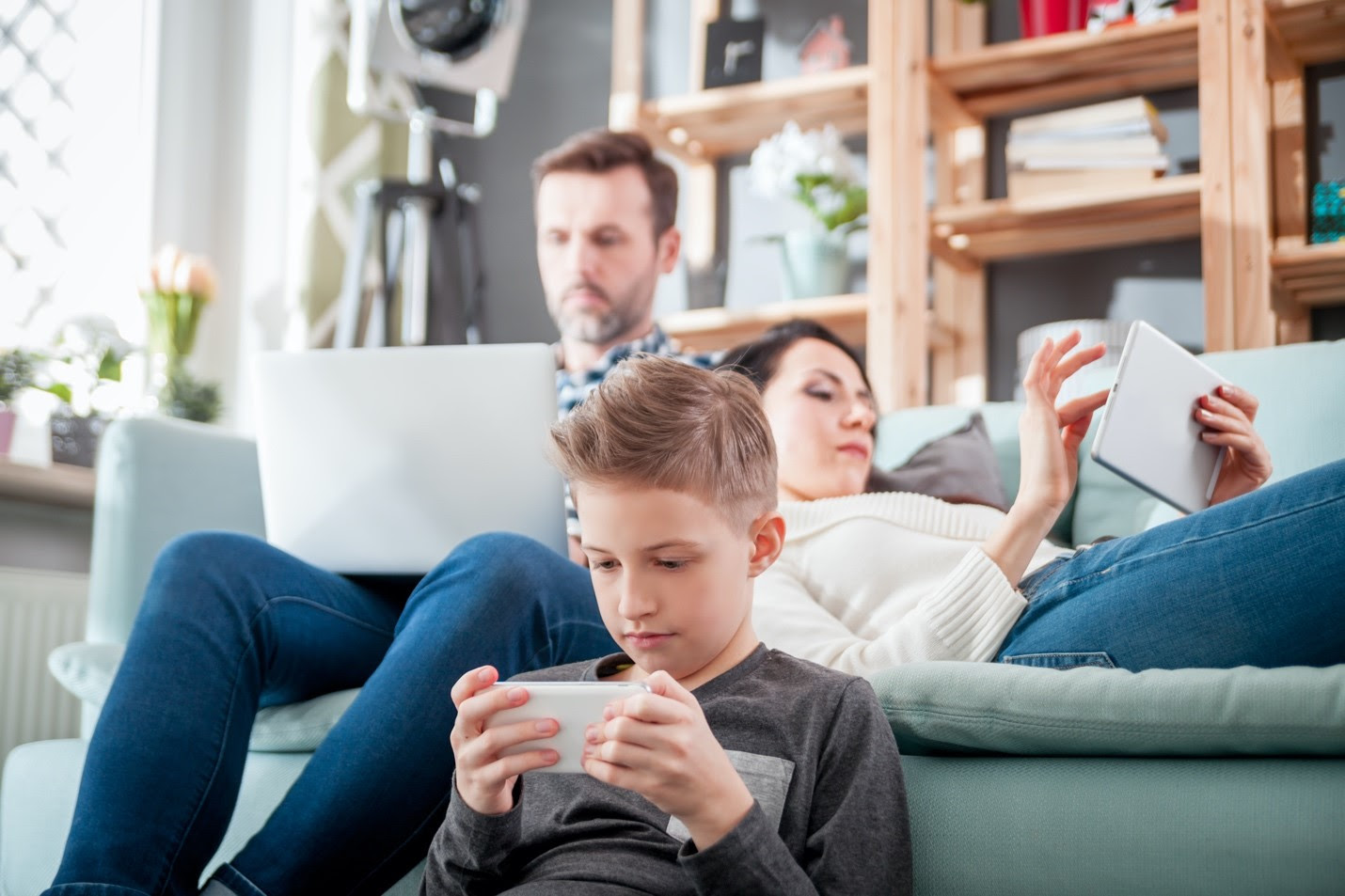 Digital Detox: Putting Your Whole Family On A “Time Out”